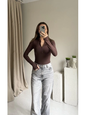 Kahverengi Yarım Fermuarlı Bodysuit