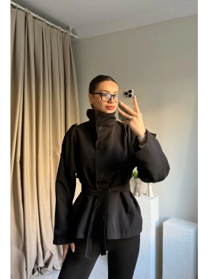 Siyah Dik Yaka Kuşaklı Trenç