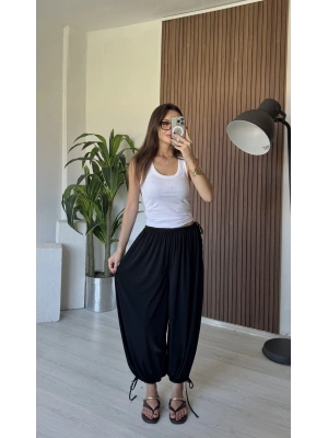 Siyah Her Bedene Uyan Pantolon