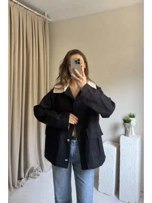 Siyah Yaka Detaylı Parka