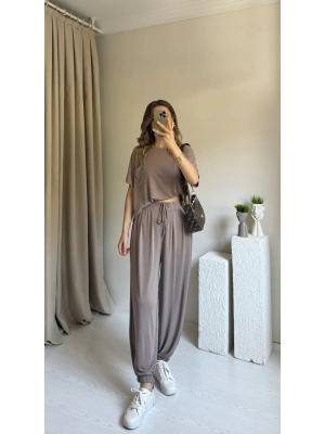 Vizon Sırt Detaylı Modal Kumaş Takım