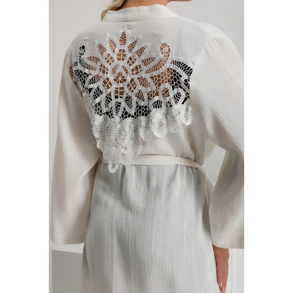 White Dream Kimono & Kaftan (2)