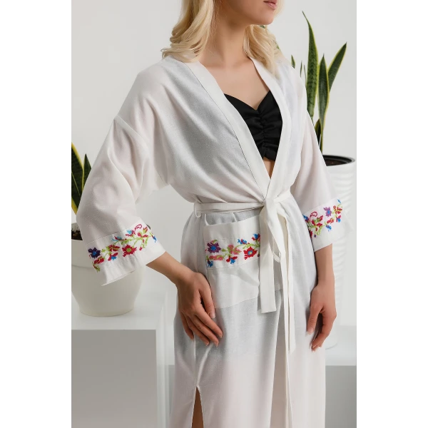Bergüzar Kimono & Kaftan