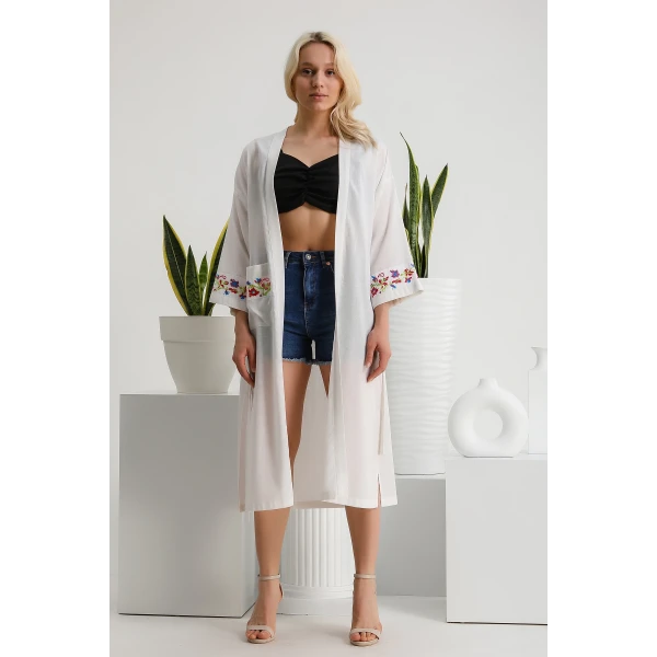 Bergüzar Kimono & Kaftan