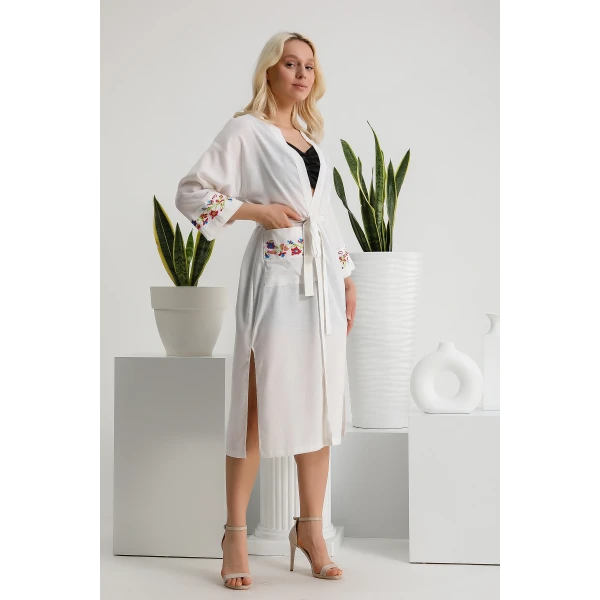 Bergüzar Kimono & Kaftan