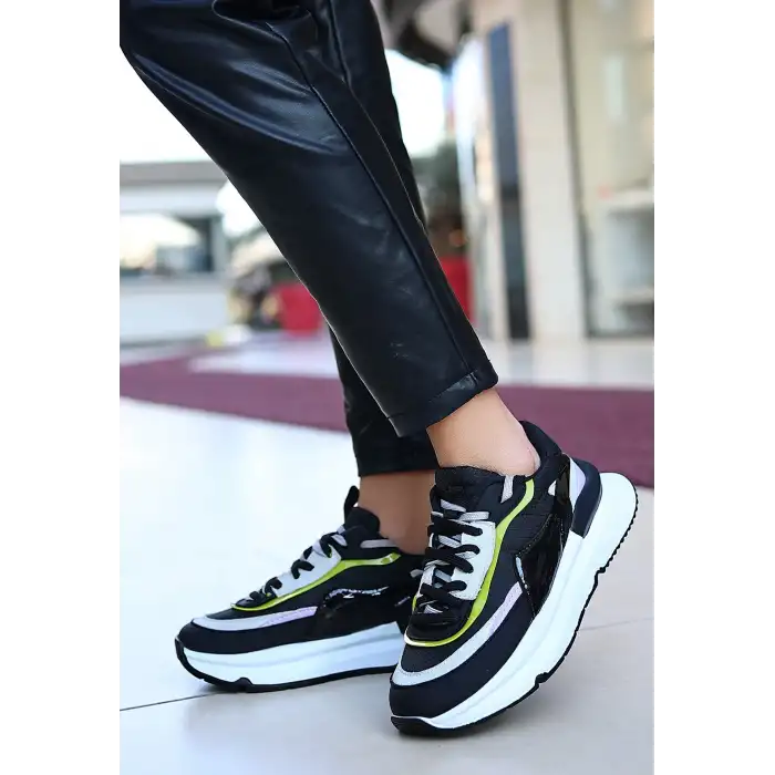 ALEH SİYAH CİLT LİLA DETAYLI SPOR AYAKKABI