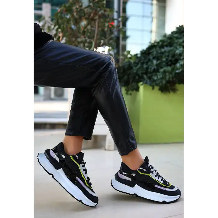 ALEH SİYAH CİLT LİLA DETAYLI SPOR AYAKKABI