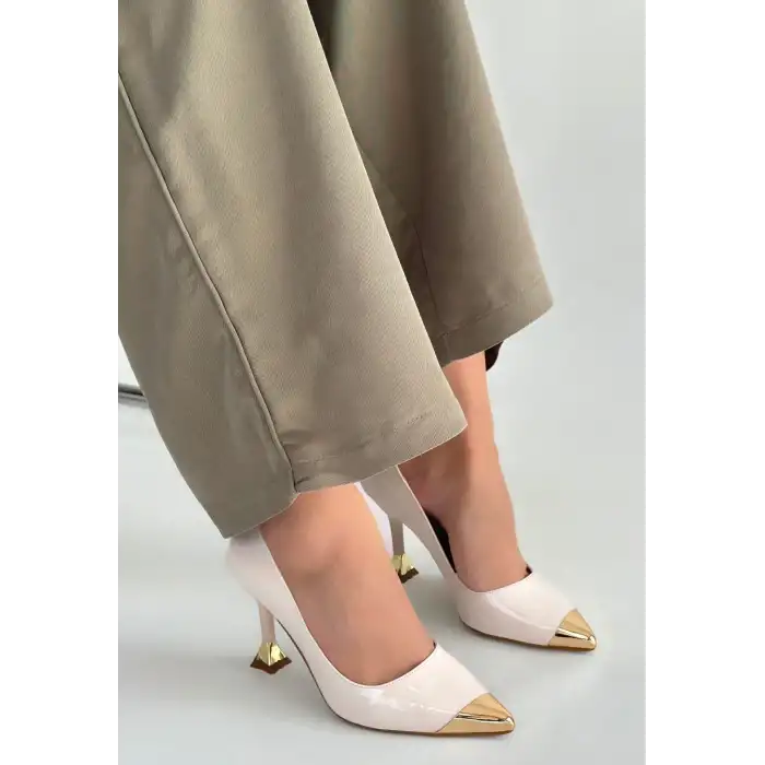 ARTEM BEJ RUGAN TOPUKLU AYAKKABI