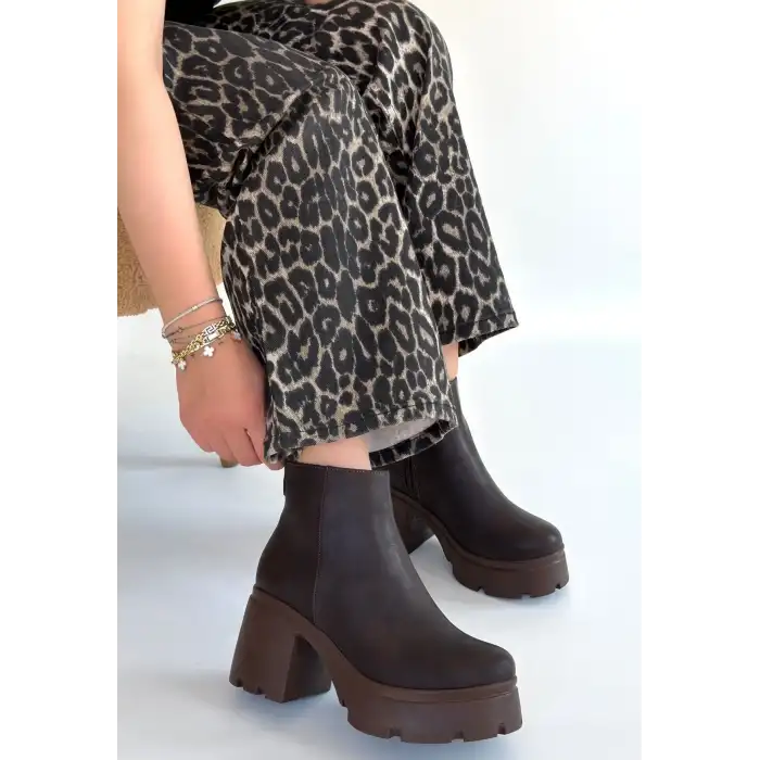 BELAY ACI KAHVE NUBUK TOPUKLU BOT