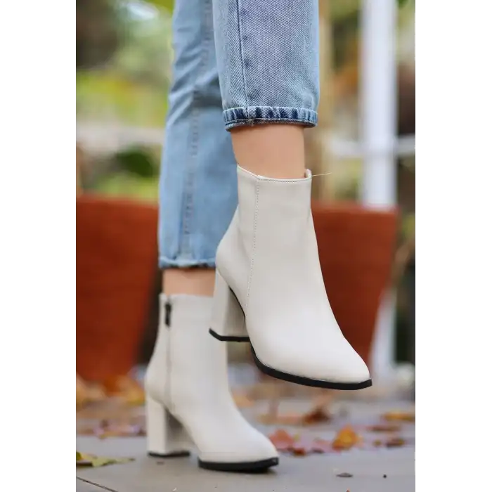 BİYA BEJ CİLT TOPUKLU BOT