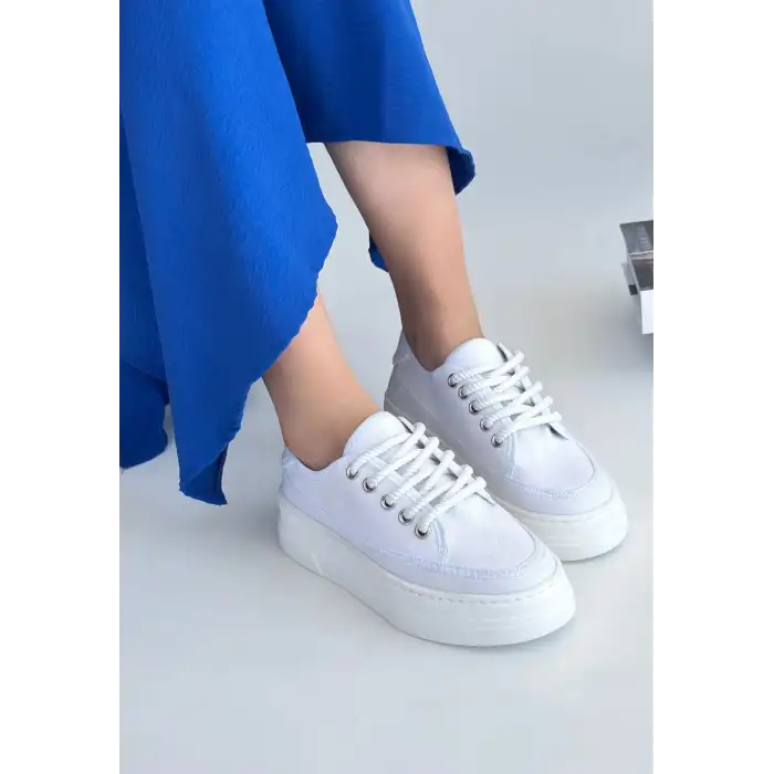 CARİN BEYAZ KETEN BAĞCIKLI SPOR AYAKKABI