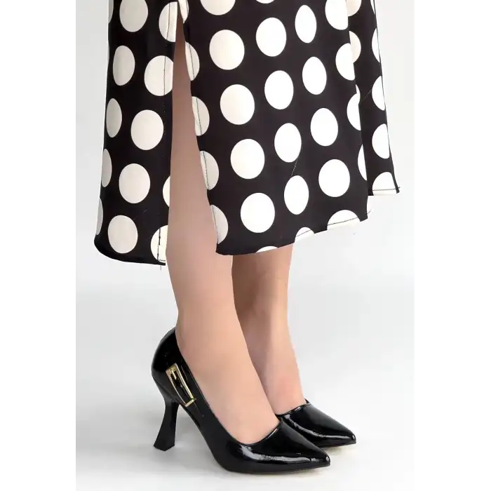 CERİN SİYAH RUGAN TOPUKLU AYAKKABI