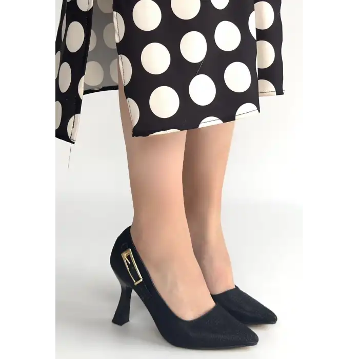 CERİN SİYAH SATEN SİMLİ TOPUKLU AYAKKABI