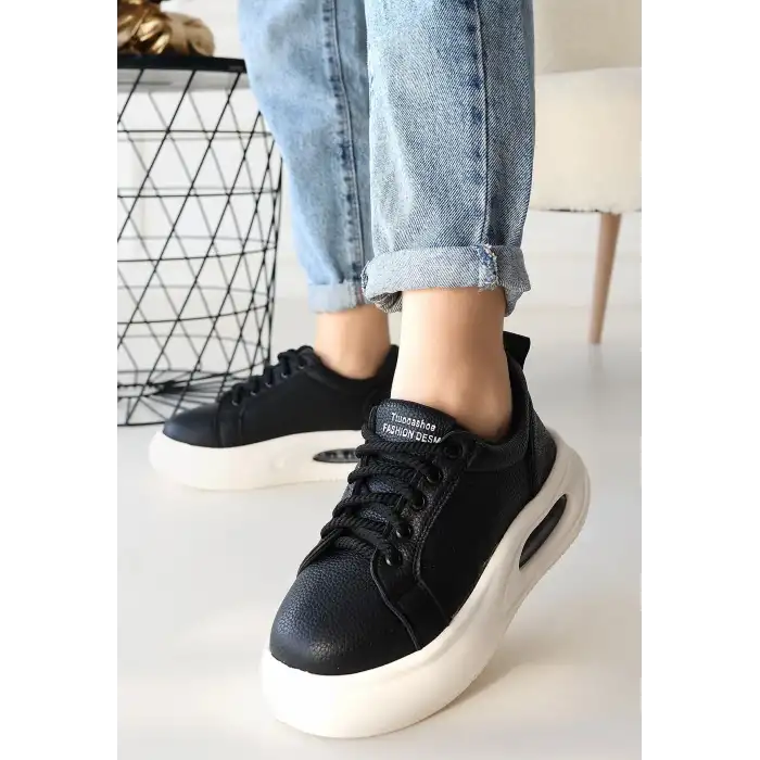 CHRİS SİYAH CİLT BAĞCIKLI SPOR AYAKKABI