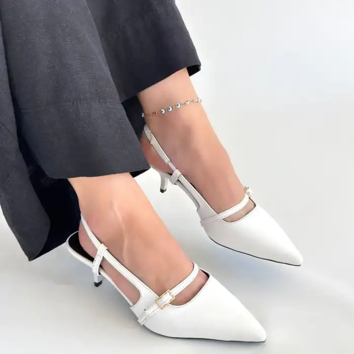 DARİNA BEYAZ CİLT TOPUKLU AYAKKABI