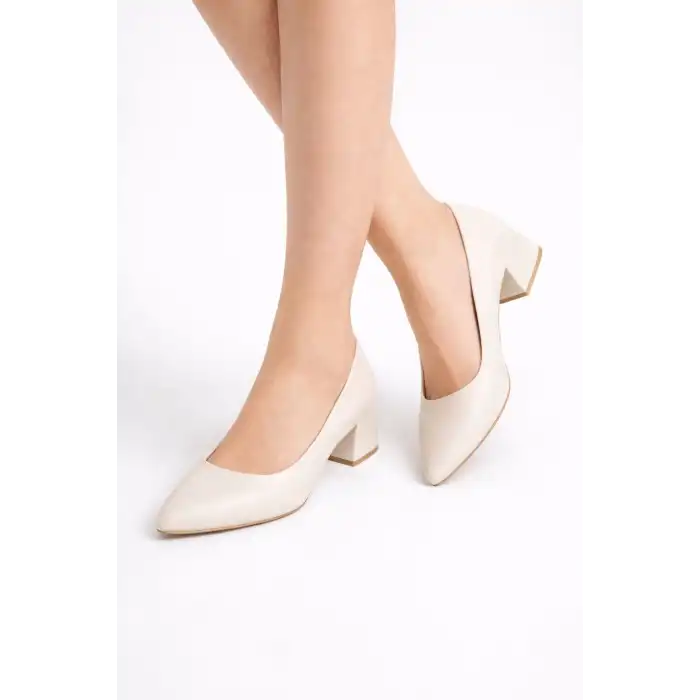 DESNİY BEJ CİLT TOPUKLU AYAKKABI