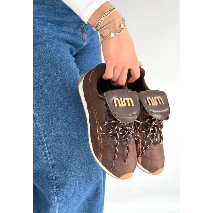 DİSSA KAHVERENGİ CİLT BAĞCIKLI PARAŞÜT DETAYLI SPOR AYAKKABI