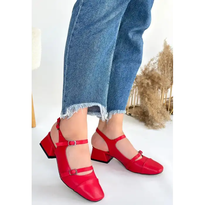 DORAN KIRMIZI CİLT TOPUKLU AYAKKABI