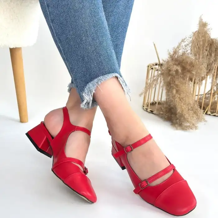 DORAN KIRMIZI CİLT TOPUKLU AYAKKABI