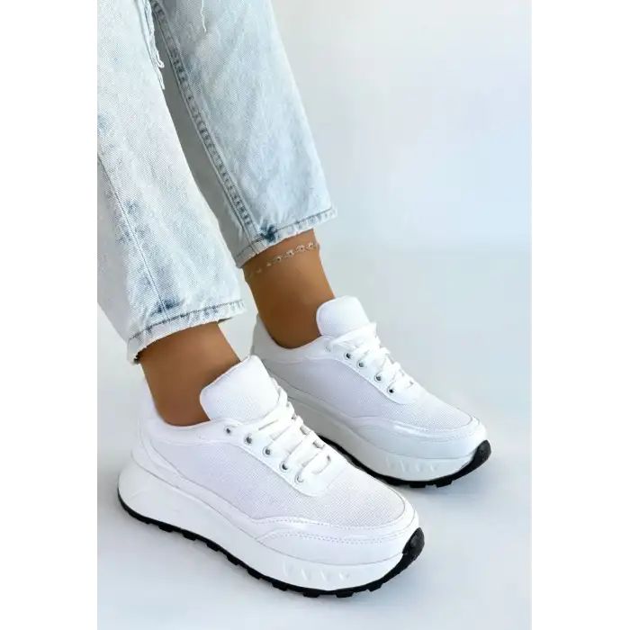 EDVA BEYAZ CİLT BAĞCIKLI SPOR AYAKKABI