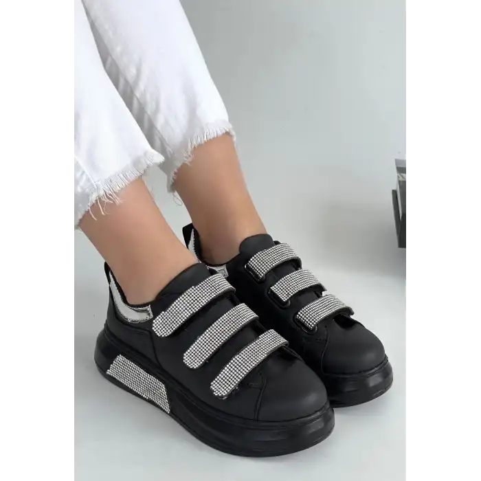 ELİKA SİYAH CİLT CIRT CIRTLI SPOR AYAKKABI