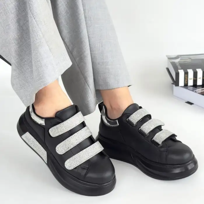 ELİKA SİYAH CİLT SİMLİ CIRT CIRTLI SPOR AYAKKABI