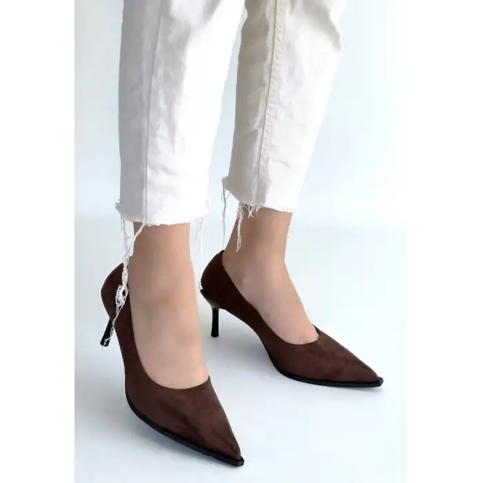 GUTE KAHVERENGİ SÜET TOPUKLU AYAKKABI