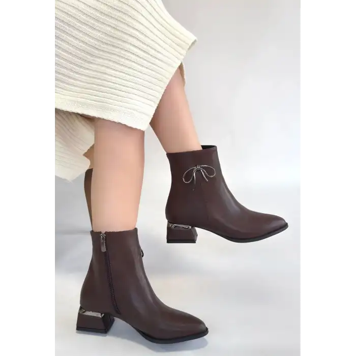 HARLY KAHVERENGİ CİLT TOPUKLU BOT