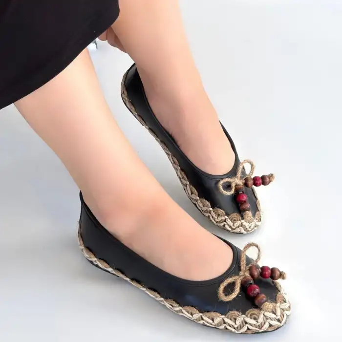 ILWE SİYAH CİLT BABET AYAKKABI