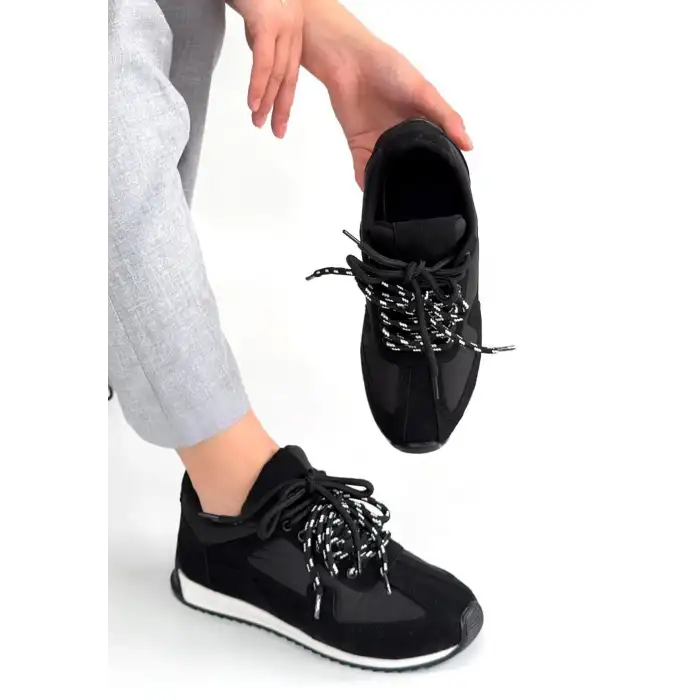 JEAT SİYAH NUBUK BAĞCIKLI SPOR AYAKKABI