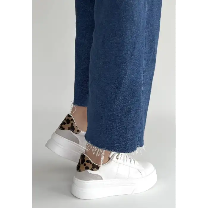 JETAN BEYAZ RUGAN BAĞCIKLI SPOR AYAKKABI