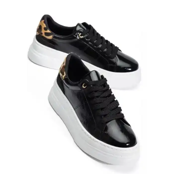 JETAN SİYAH RUGAN BAĞCIKLI SPOR AYAKKABI