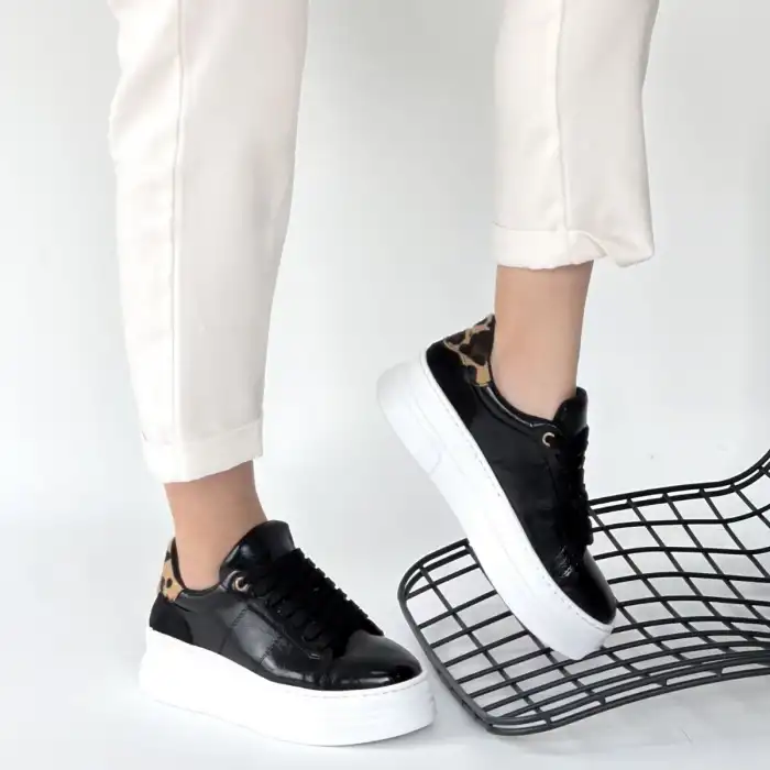 JETAN SİYAH RUGAN BAĞCIKLI SPOR AYAKKABI