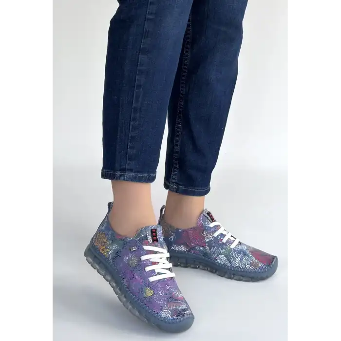 KİNTE MOR DESENLİ DERİ BAĞCIKLI SPOR AYAKKABI