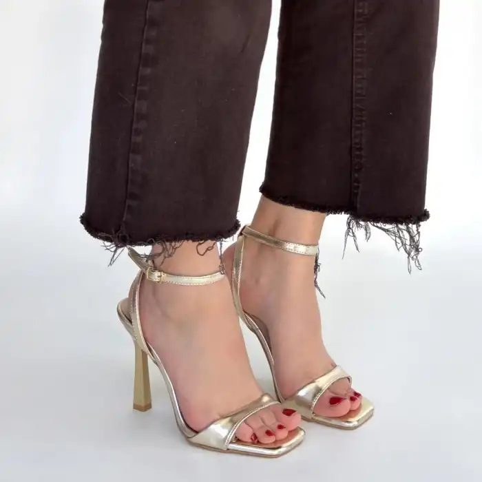 JOWİN GOLD RUGAN TOPUKLU BİLEKTEN KEMERLİ AYAKKABI