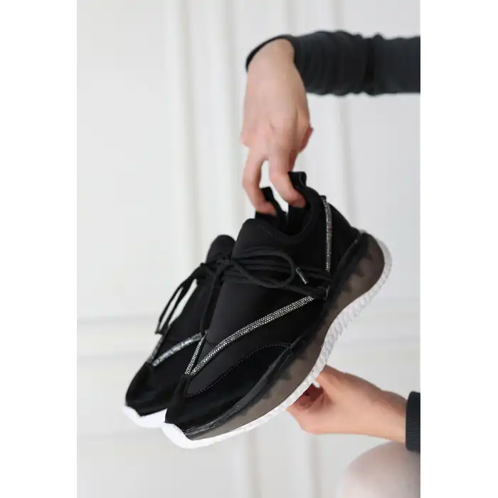 LİNEY SİYAH RUGAN BAĞCIKLI SPOR AYAKKABI