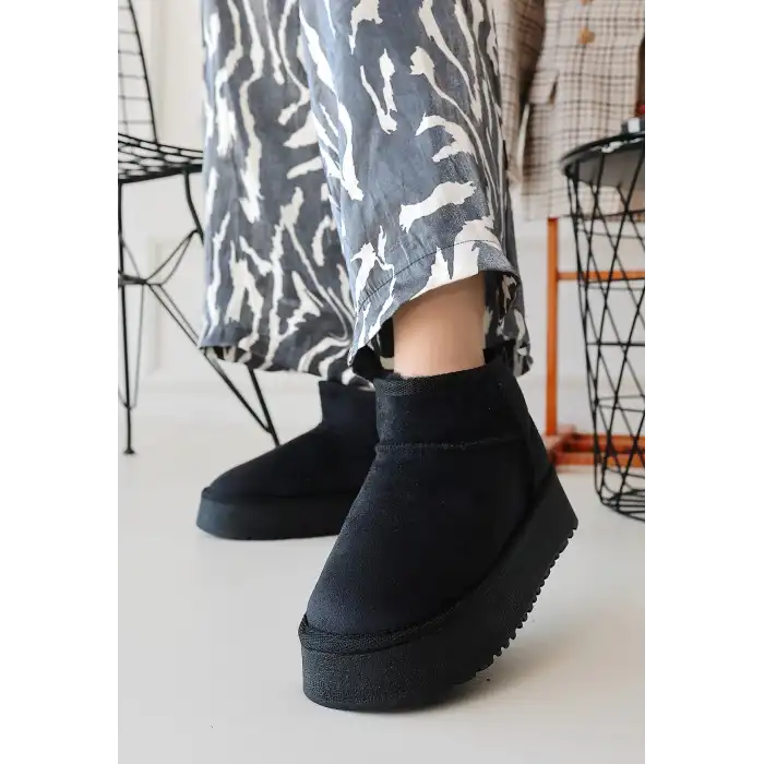 LİNNE SİYAH SÜET BOT