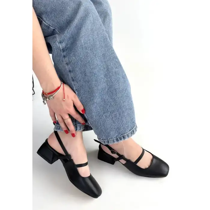 LİVA SİYAH CİLT TOPUKLU AYAKKABI