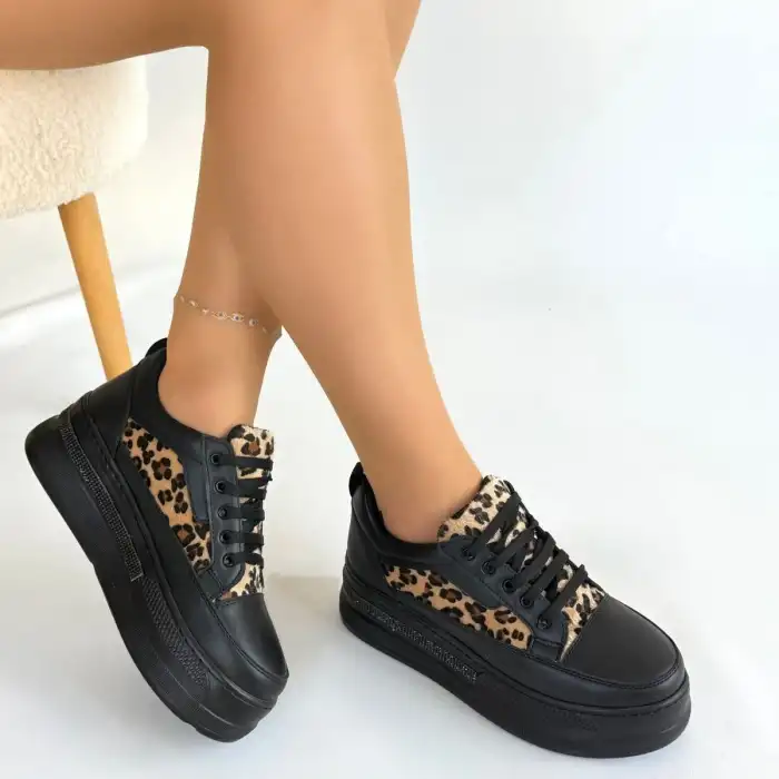 LORRİN SİYAH CİLT LEOPAR DETAYLI BAĞCIKLI SPOR AYAKKABI