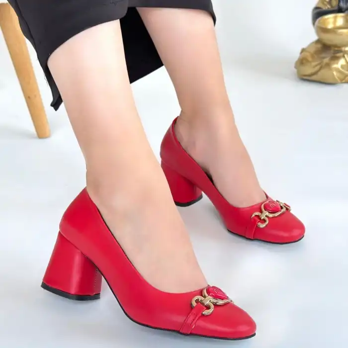 LUCKY KIRMIZI CİLT TOPUKLU AYAKKABI