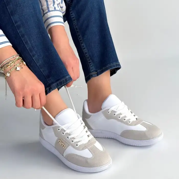 LUNGA BEYAZ CİLT BAĞCIKLI SPOR AYAKKABI