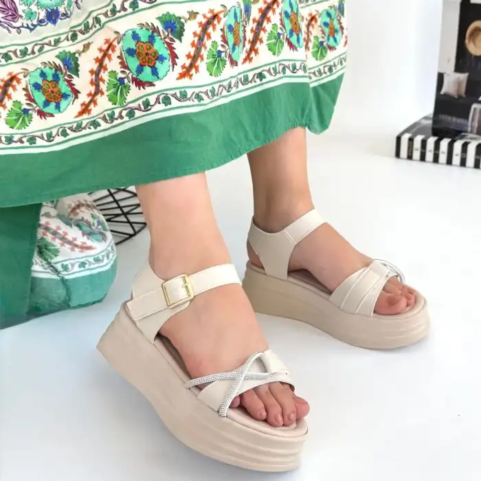 LUNO BEJ CİLT KEMERLİ SANDALET