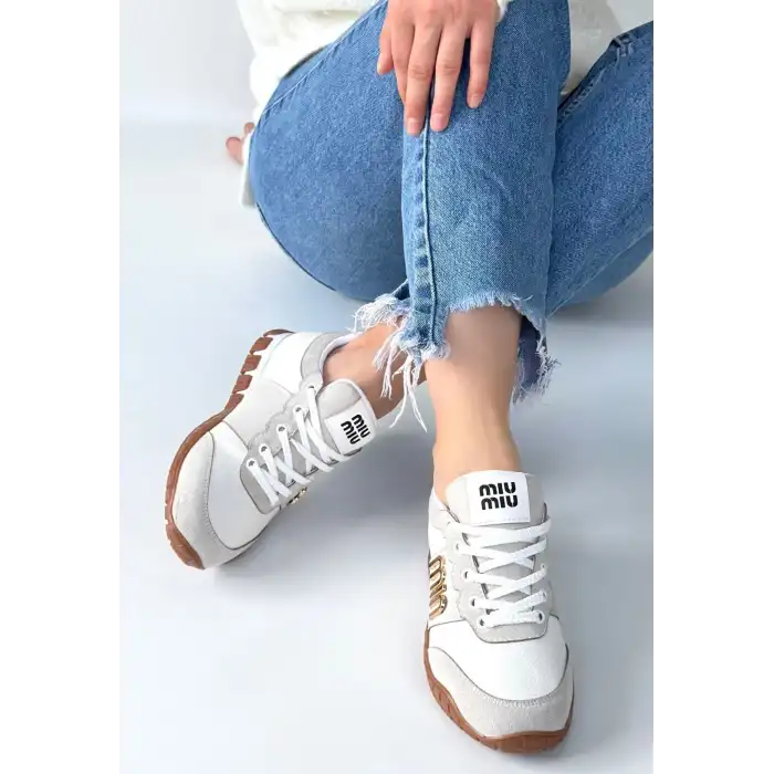 MARJE BEYAZ CİLT BAĞCIKLI SPOR AYAKKABI