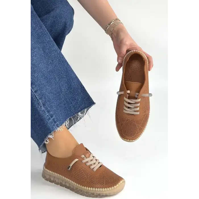 MERJA TABA DERİ BAĞCIKLI SPOR AYAKKABI