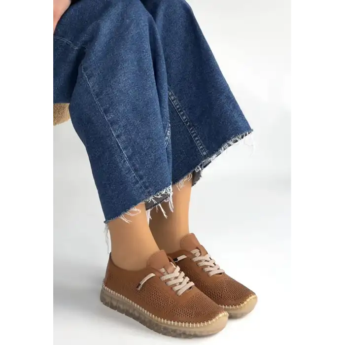 MERJA TABA DERİ BAĞCIKLI SPOR AYAKKABI