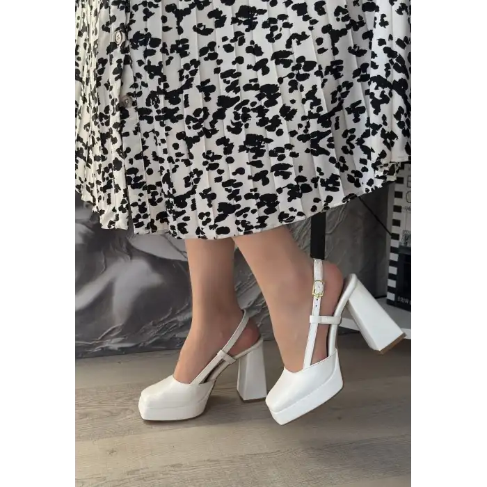 METY BEYAZ CİLT TOPUKLU AYAKKABI