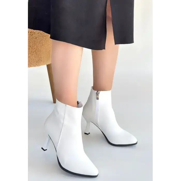 MİŞHA BEYAZ CİLT TOPUKLU BOT