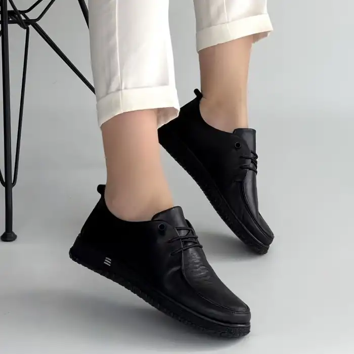 MOPİN SİYAH DERİ BAĞCIKLI SPOR AYAKKABI