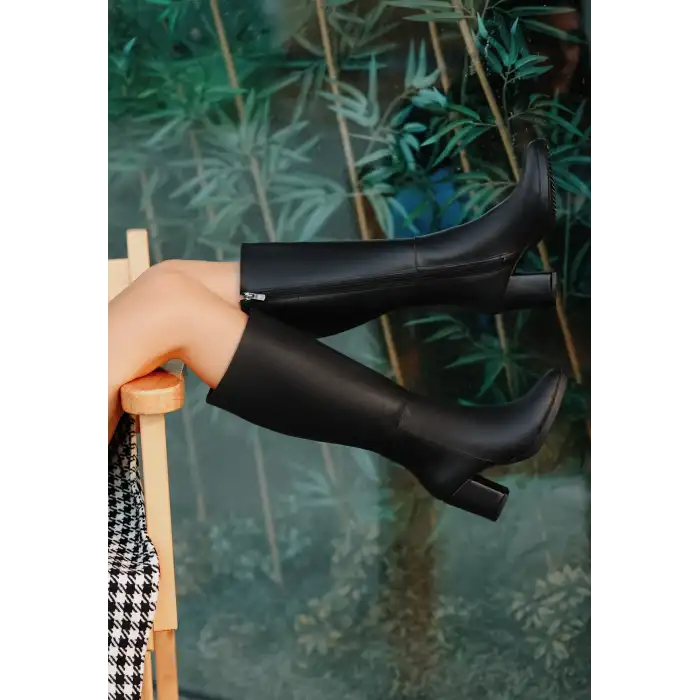 MORENA SİYAH CİLT ÇİZME