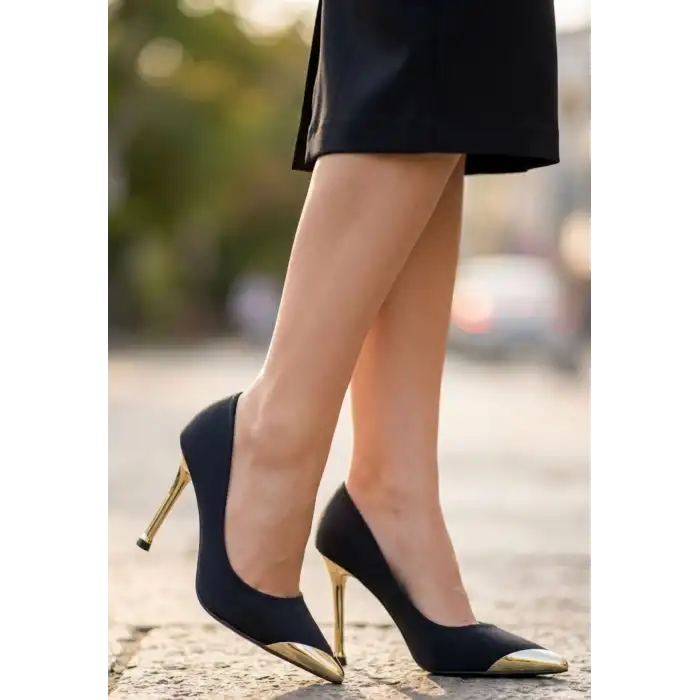 Norji Siyah Saten Stiletto Ayakkabı